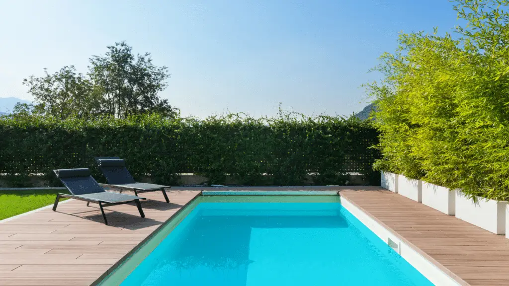 how to service a swimming pool