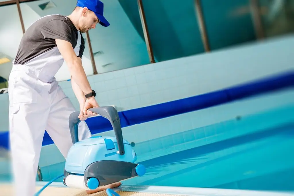 pool-cleaning-near-me